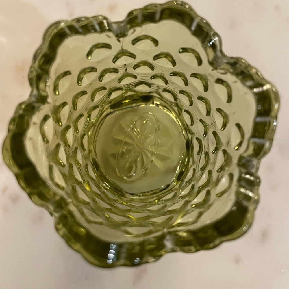 Fenton Glass Green Hobnail Toothpick Holder - Picture 5 of 11